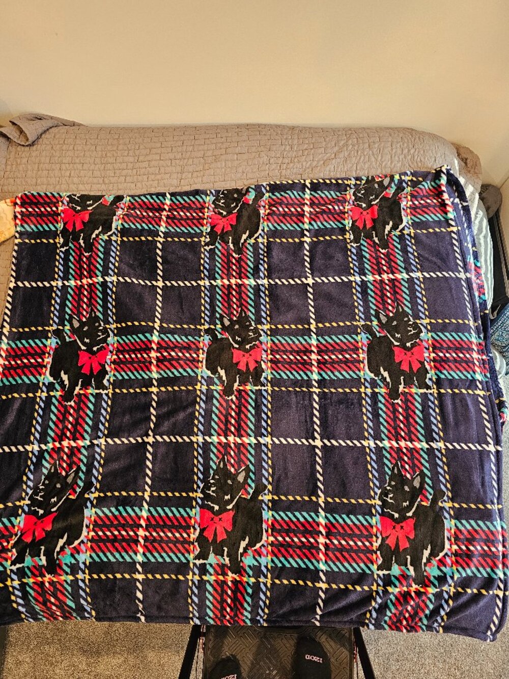 Vera Bradley Plush Throw Blanket Scottie Dog Large Retired Plaid Cozy Terrier